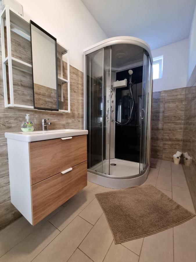 Apartament Nivo Apartman Siofok Balatonszabadi Fürdőtelep Zewnętrze zdjęcie